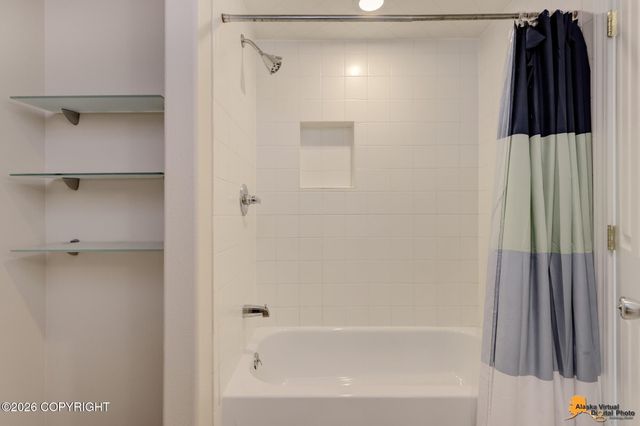 4742 Potter Crest Circle, Anchorage, AK 99516
