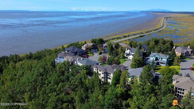 4742 Potter Crest Circle, Anchorage, AK 99516
