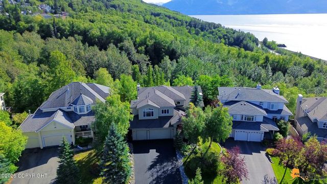 4742 Potter Crest Circle, Anchorage, AK 99516