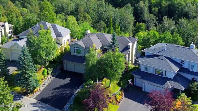 4742 Potter Crest Circle, Anchorage, AK 99516