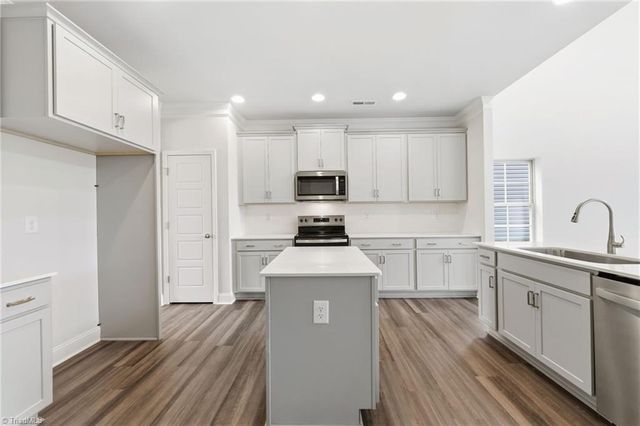 5358 Belmont Garden Drive, Walkertown, NC 27051