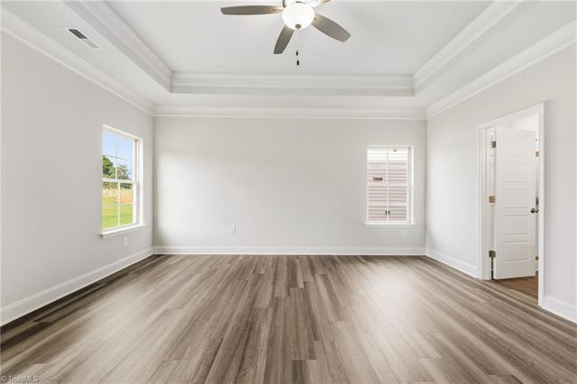 5358 Belmont Garden Drive, Walkertown, NC 27051