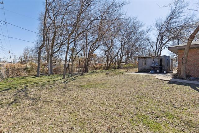 523 N Front Avenue, Noble, OK 73068