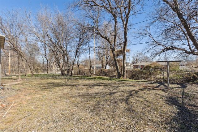 523 N Front Avenue, Noble, OK 73068