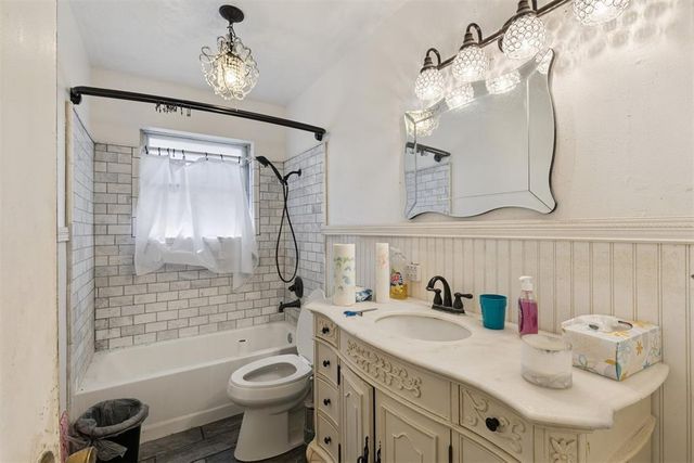 523 N Front Avenue, Noble, OK 73068