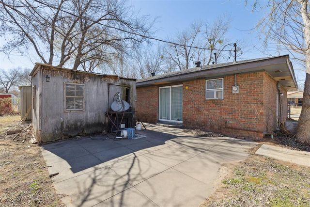523 N Front Avenue, Noble, OK 73068