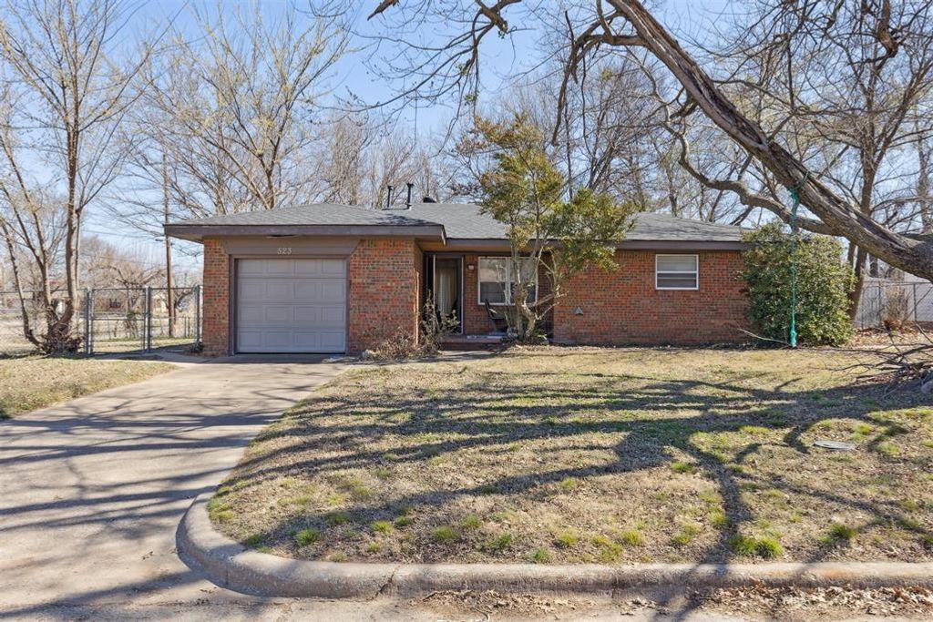 523 N Front Avenue, Noble, OK 73068