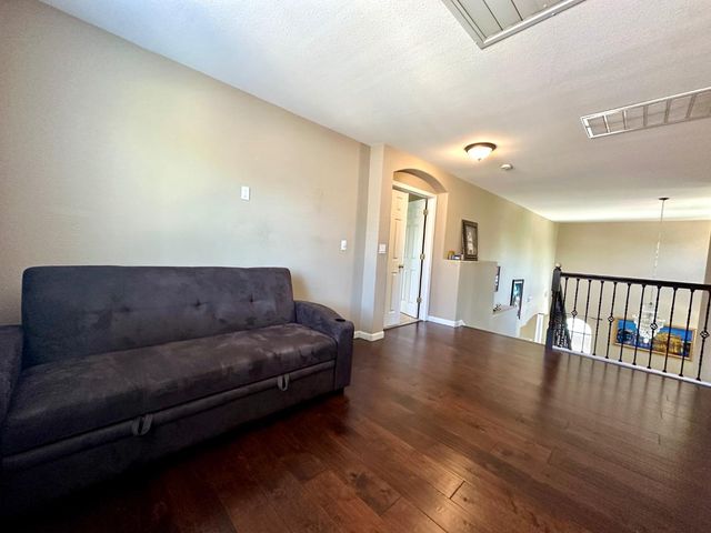 2259 Claremont Way, Yuba City, CA 95991