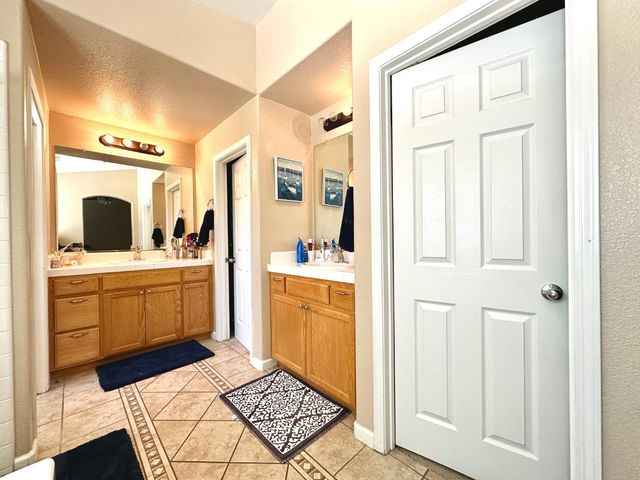 2259 Claremont Way, Yuba City, CA 95991