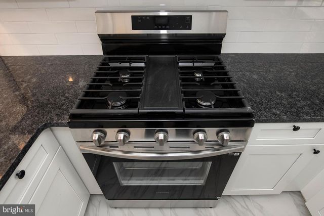 7603 W CHESTER PIKE, Upper Darby, PA 19082