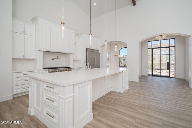 18609 W PORTER Drive, Goodyear, AZ 85338