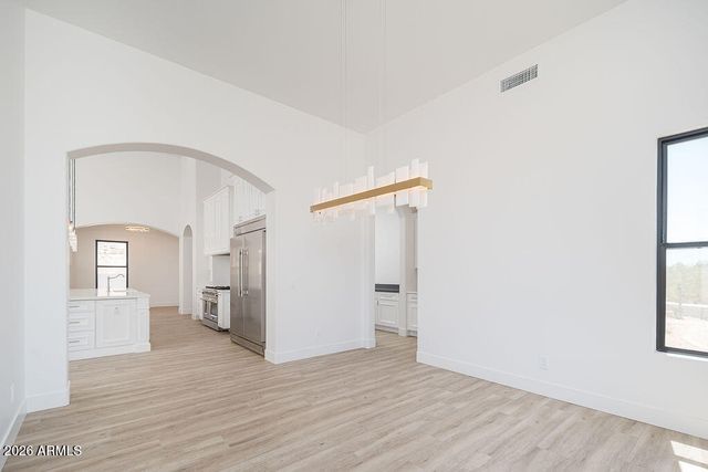 18609 W PORTER Drive, Goodyear, AZ 85338