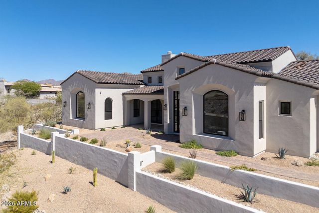 18609 W PORTER Drive, Goodyear, AZ 85338