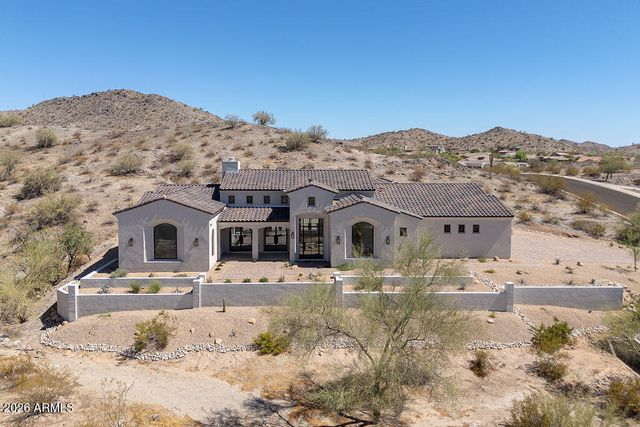 18609 W PORTER Drive, Goodyear, AZ 85338