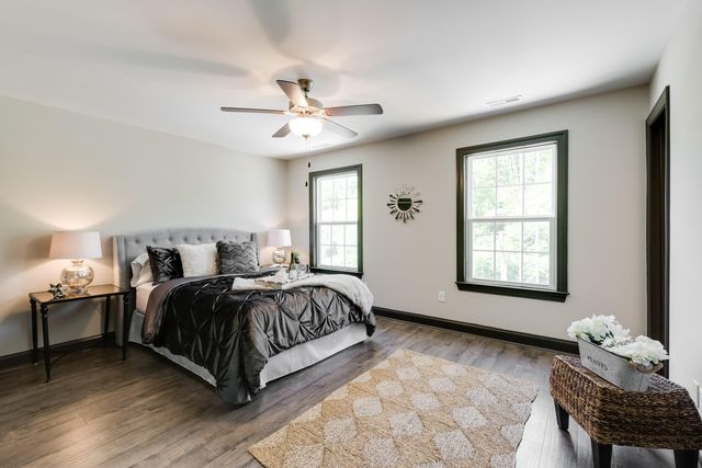 1064 E Elmwood Drive, Chattanooga, TN 37405