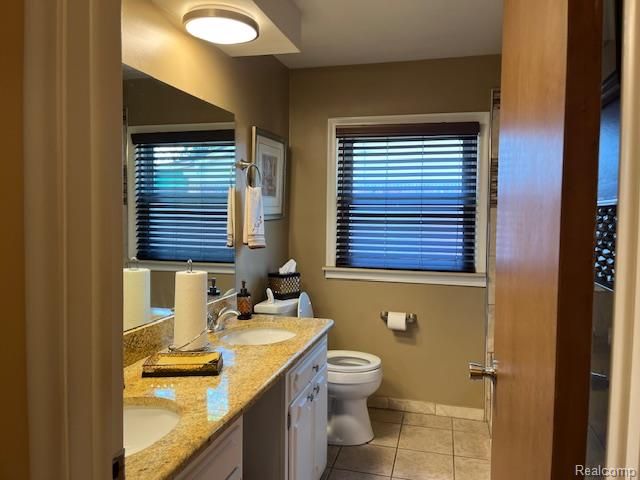 25611 Mulroy Drive, Southfield, MI 48033