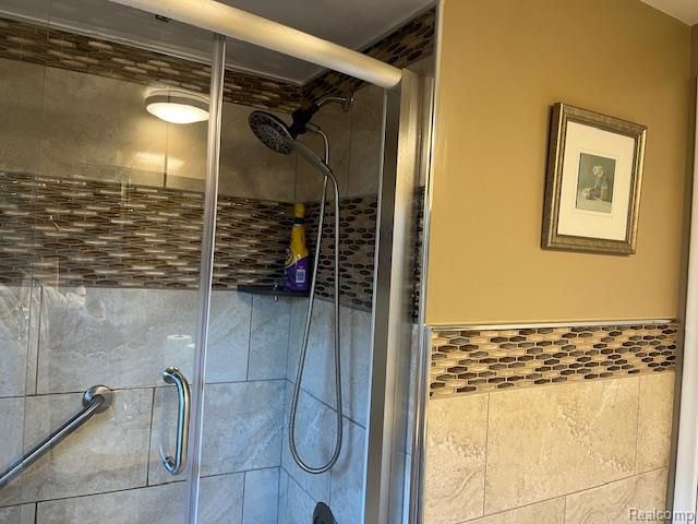 25611 Mulroy Drive, Southfield, MI 48033