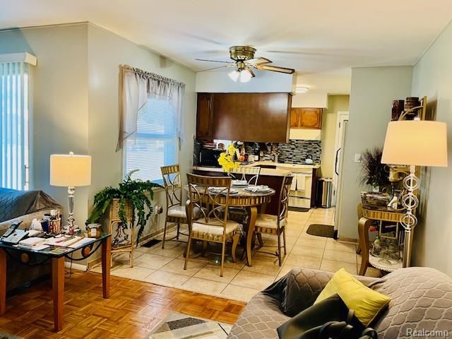 25611 Mulroy Drive, Southfield, MI 48033