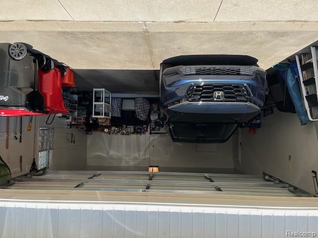 25611 Mulroy Drive, Southfield, MI 48033