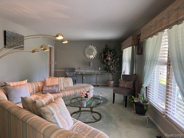 25611 Mulroy Drive, Southfield, MI 48033