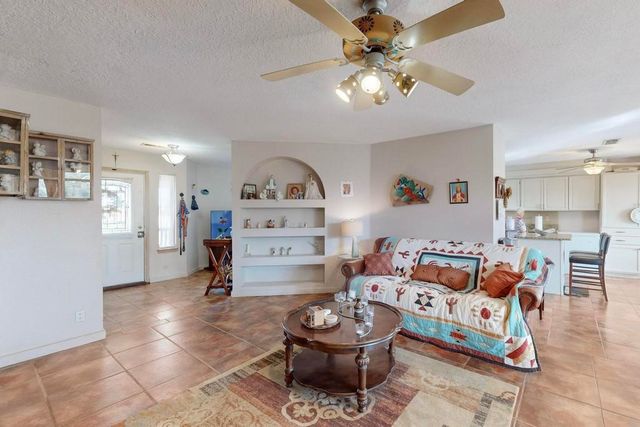 183 Sunrise Road, Santa Fe, NM 87507