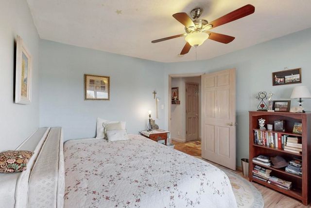 183 Sunrise Road, Santa Fe, NM 87507