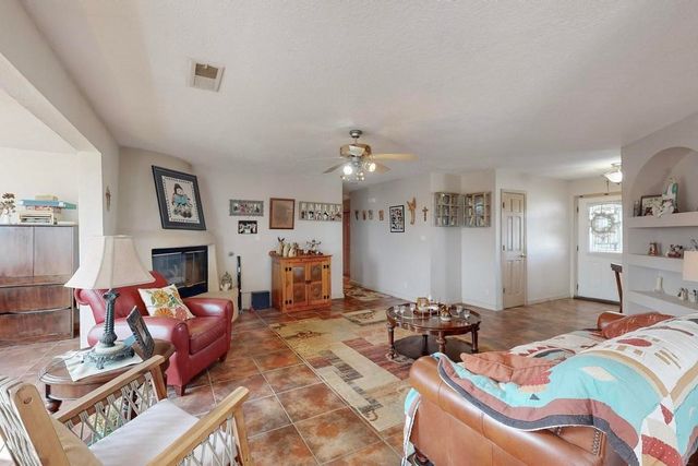 183 Sunrise Road, Santa Fe, NM 87507