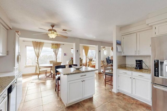 183 Sunrise Road, Santa Fe, NM 87507