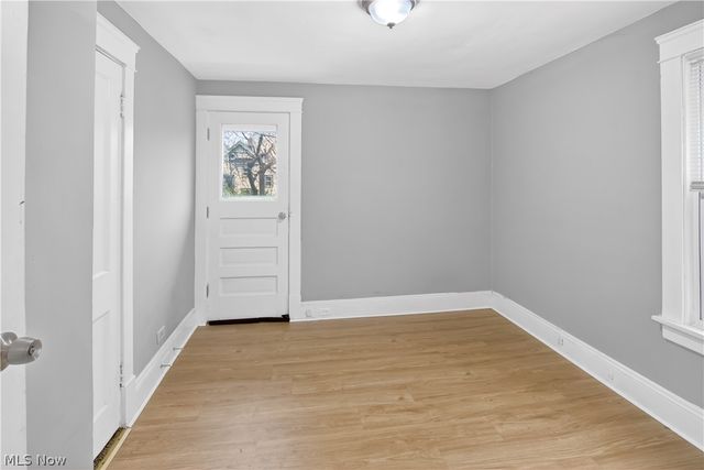 884 Nela View Road, Cleveland Heights, OH 44112