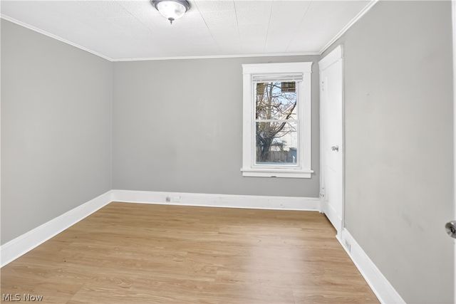 884 Nela View Road, Cleveland Heights, OH 44112