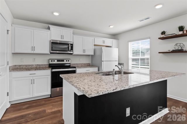 1338 Hickory Point Drive, Lexington, NC 27292
