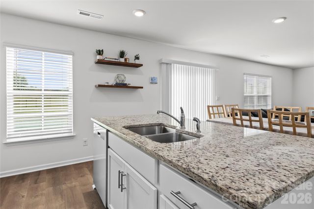 1338 Hickory Point Drive, Lexington, NC 27292