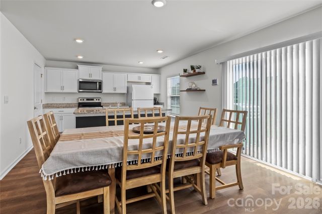 1338 Hickory Point Drive, Lexington, NC 27292