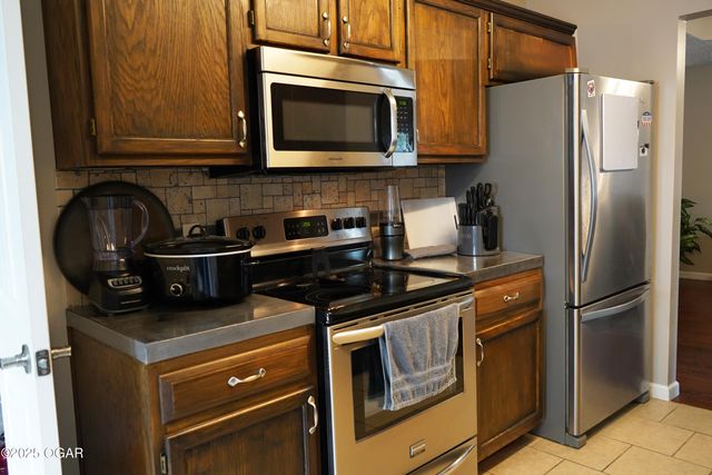 1219 Xenia Court, Joplin, MO 64801
