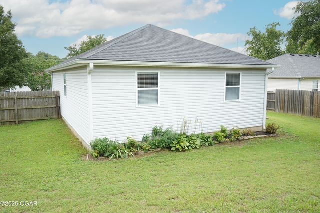 1219 Xenia Court, Joplin, MO 64801