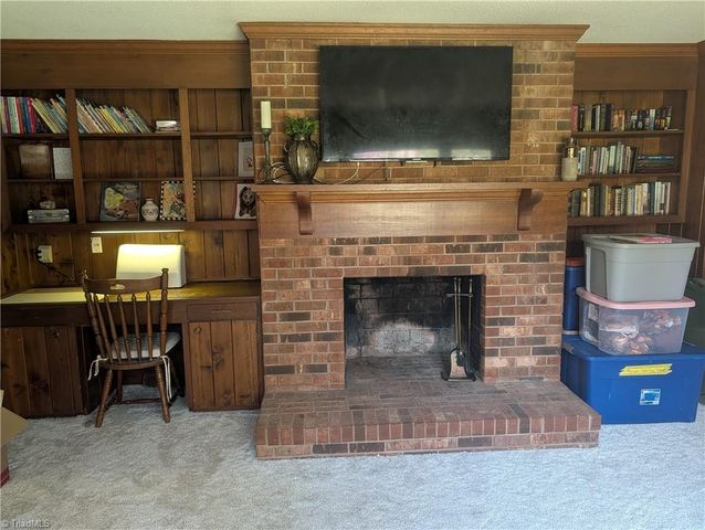 4661 Kinnamon Road, Winston-salem, NC 27103