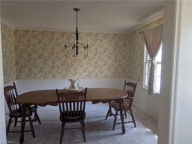 4661 Kinnamon Road, Winston-salem, NC 27103