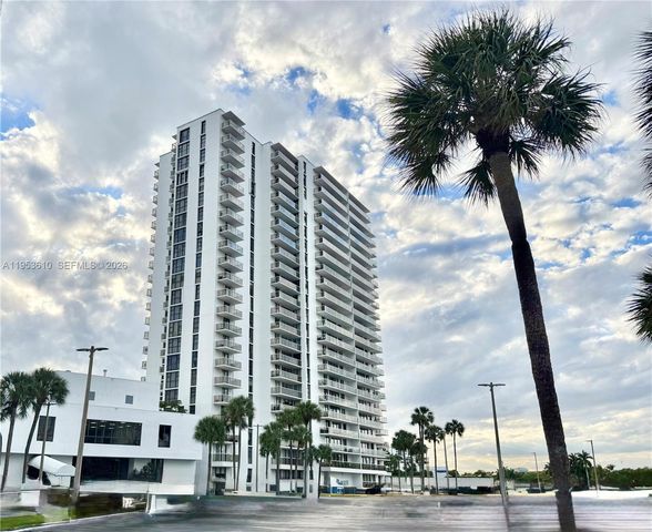 3701 N Country Club Dr 2205, Aventura, FL 33180