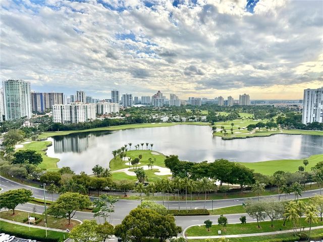 3701 N Country Club Dr 2205, Aventura, FL 33180