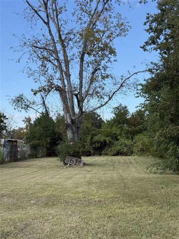 1611 Brick Street, Lake Charles, LA 70601