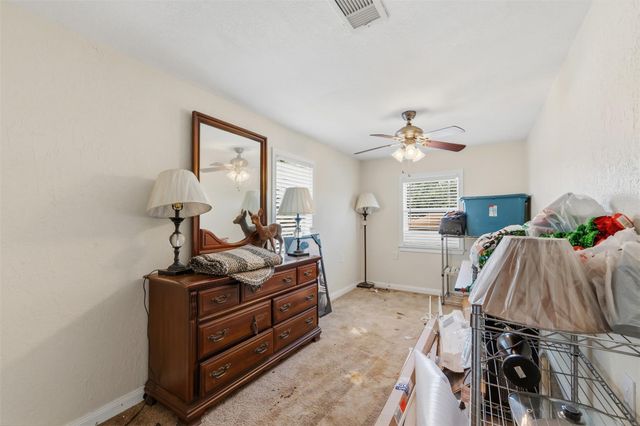 2001 67th Street, Galveston, TX 77551