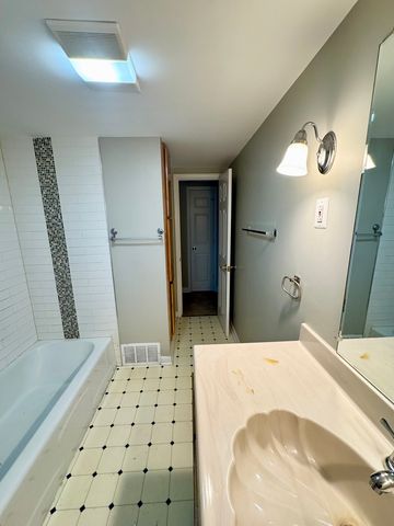 3006 Willardshire Road, Joliet, IL 60431