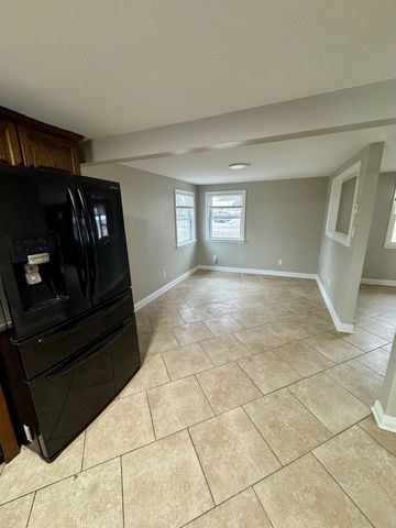 3006 Willardshire Road, Joliet, IL 60431