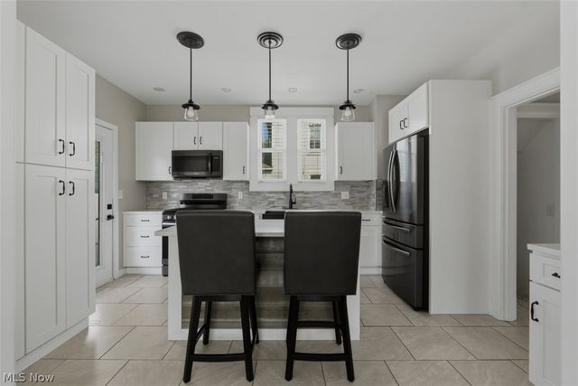 1102 Phillips Street, Marietta, OH 45750