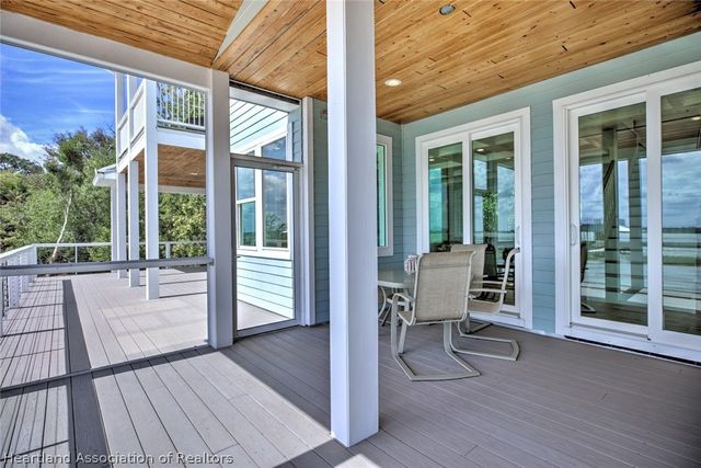 424 Lake Mirror Drive, Lake Placid, FL 33852