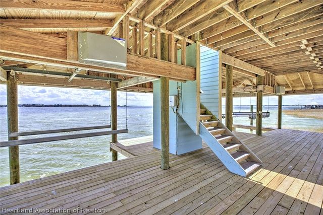 424 Lake Mirror Drive, Lake Placid, FL 33852