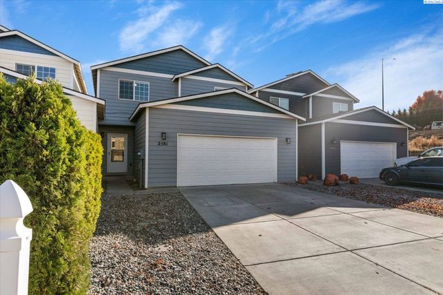 2581 Jason Loop, Richland, WA 99352