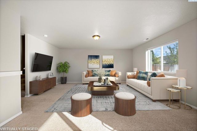 2581 Jason Loop, Richland, WA 99352