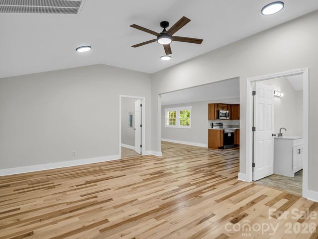 5923 N Highway 14 None, Landrum, SC 29356
