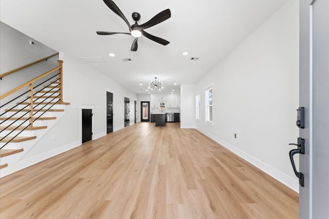 7222 Market Street, Houston, TX 77020